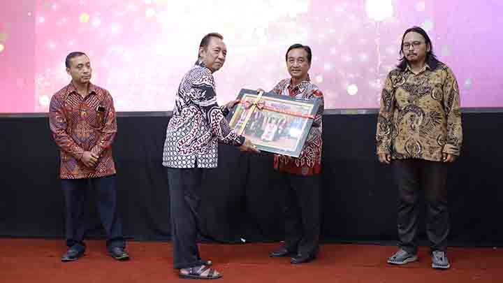 gallery warta, Perayaan Natal Keluarga Besar GKJ Baki 2024 , gereja kristen jawa, gkj, gkj baki, gereja kristen jawa baki, baki, sukoharjo, gkj klasis sukoharjo, klasis sukoharjo, klasis, sinode gkj, sinode 
